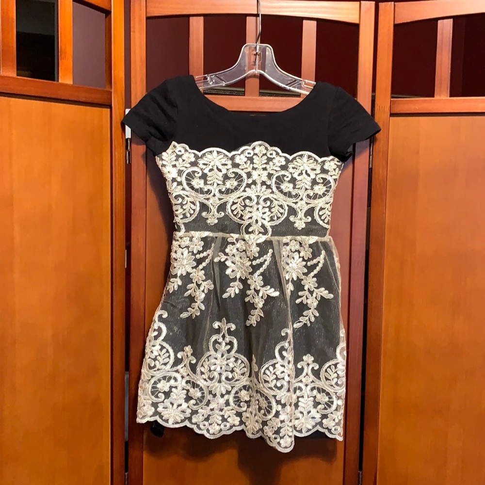 Black cotton dress with lace overlay